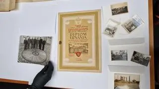 Pamiątki z okresu odbudowy Warszawy od osób prywatnych