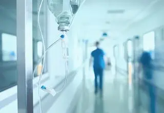 Agresywny pacjent groził, że wszystkich pozabija