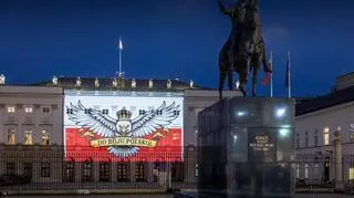 Iluminacja na Pałacu Prezydenckim 