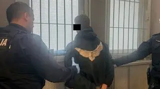 Policjanci zatrzymali kierowcę po kolizji na moście Poniatowskiego 
