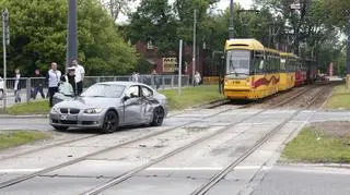 Przez ok. 20 minut nie jeździły tramwaje 18 i 20