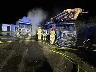 Pożar ciężarówek w Ołtarzewie 