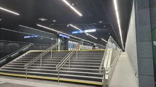Tramwajowa część przejścia podziemnego na Dw. Zachodnim gotowa