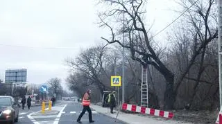 Układanie chodników na Wólczyńskiej