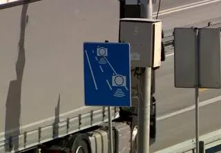 13 razy przekroczyła dopuszczalną prędkość. W miesiąc