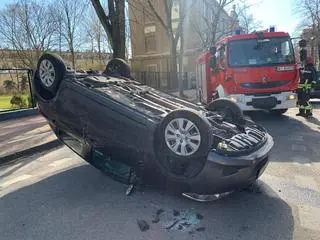 Dachowanie auta w Śródmieściu