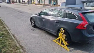 Interwencja straży miejskiej przy ulicy Iwickiej 