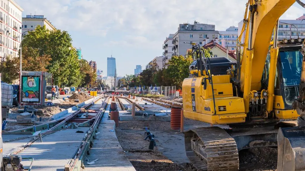 Budowa trasy tramwajowej wkracza w kolejną fazę. Duże zmiany na Grójeckiej