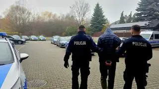 Groził dzieciom nożem. Zarzuty i areszt dla 35-latka