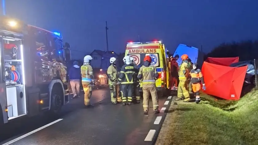 Wyprzedzał ciągnik rolniczy, nie żyje