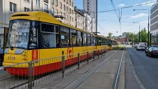 Uszkodzona trakcja na placu Unii Lubelskiej