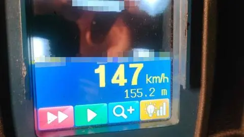 Kierowca pędził 147 kilometrów na godzinę