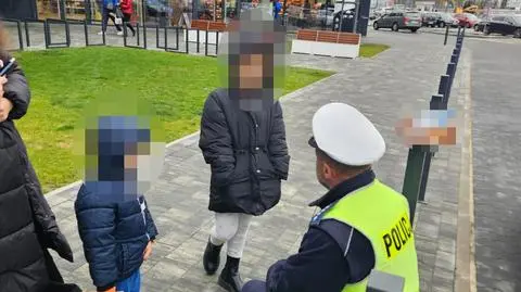 Dzieci zostały odnalezione w centrum handlowym 