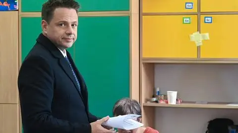 Rafał Trzaskowski głosował w Szkole Podstawowej nr 16 na Ursynowie