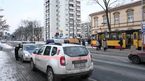 Wypadek przy Wileńskim. Dwie kobiety pod tramwajem