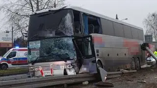 Wypadek z udziałem autokaru