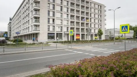 1,5 tysiąca aut na godzinę. Będą światła na Cybernetyki