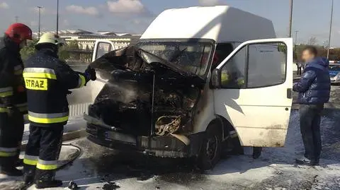 Pożar busa na Trasie Łazienkowskiej