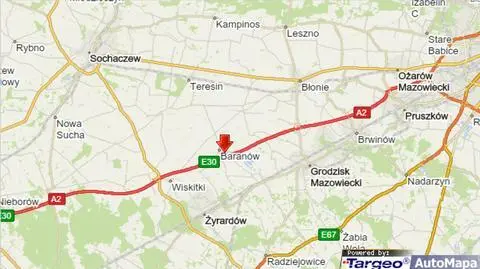 Samochód spłonął na A2