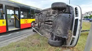 Zderzenie autobusu z samochodem