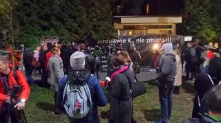 Protestujący przed domem Kaczyńskiego