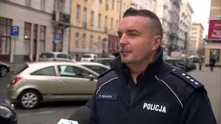 Kobieta zaczęła rodzić w samochodzie