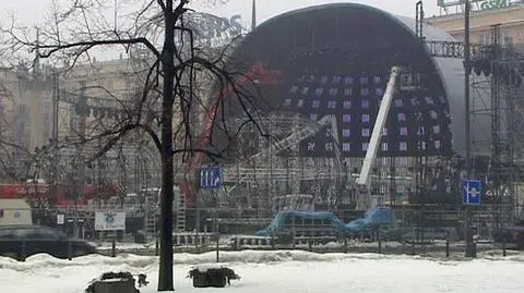 Przygotowują scenę sylwestrową. "Jesteśmy odcięci od mieszkańców"