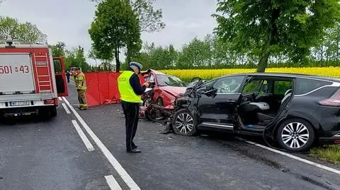 21-latka zginęła na miejscu, druga kierująca w szpitalu