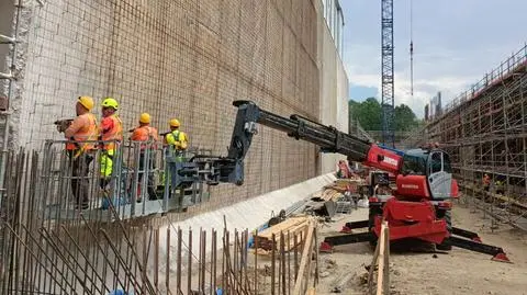 Rozbudowują spalarnię śmieci. Gotowe są konstrukcje przyszłej instalacji, będzie też punkt widokowy