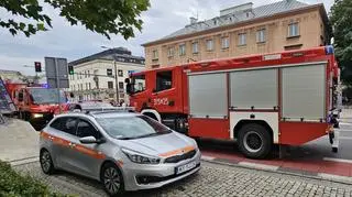 Wypadek w metrze, pociągi stanęły