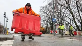 Ruch wahadłowy na wiadukcie w ciągu ulicy Marywilskiej