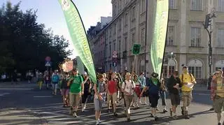 Pielgrzymi znów przejdą ulicami Warszawy