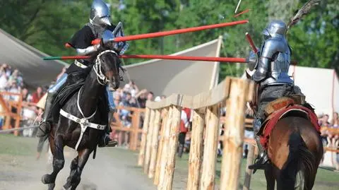 Rosjanie z tarczą po Bitwie Narodów