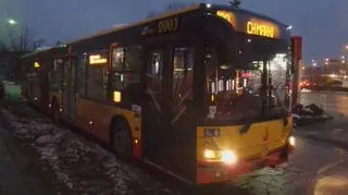 Zderzenie autobusu z hondą