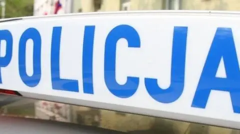 Zderzył się z "więźniarką" i uciekł