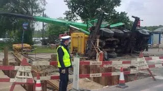 Wypadek dźwigu na Powązkowskiej / fot. Lech Marcinczak. tvnwarszawa.pl