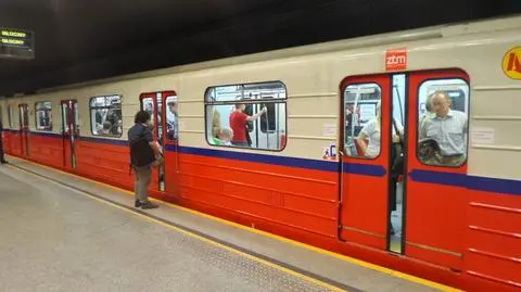 Nie jeździło metro na Bielany. Przez pozostawiony bagaż