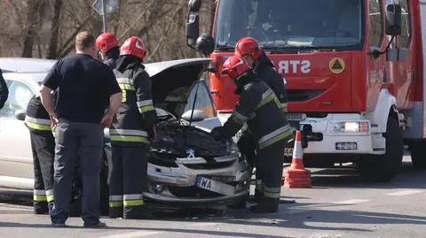 Wybrzeże Szczecińskie: zderzenie tira z osobówkami