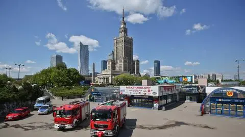 Ratusz: Metro wstrzymane przez chuligański wybryk 