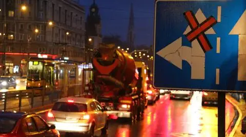 Miasto w korku, "bo linie się odkleiły"