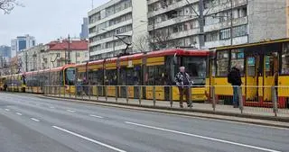 Wstrzymany ruch tramwajów w kierunku Okęcia