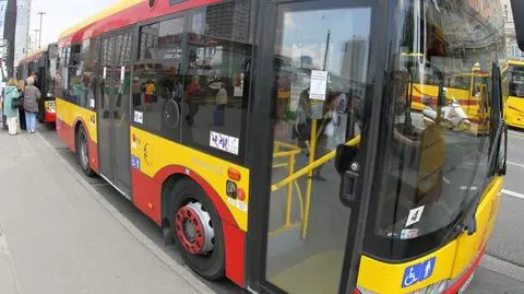 Mniej autobusów, zmiany tras 