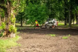 Prace na terenie kompleksu sportowego Skry