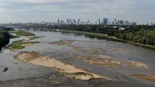 Niski poziom wody w Wiśle