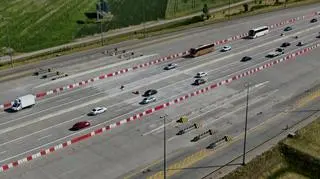 Zlikwidowano bramki na A2