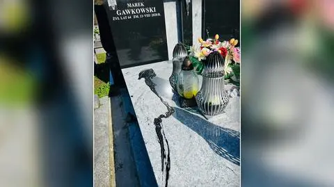 Ktoś oblał grób ojca wicepremiera czarną farbą