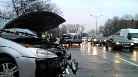 Dwa auta zderzyły się na Wisłostradzie