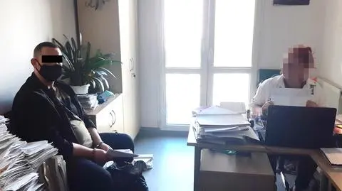 Uciekał z rowerem, goniony przez właściciela. Policji powiedział, że chce w więzieniu odpocząć od matki