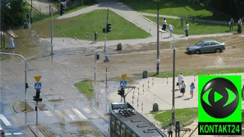 Awaria na Bródnie. Tory pod wodą