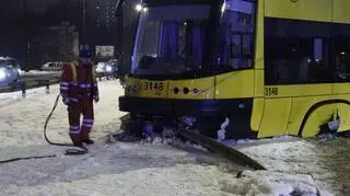 Tramwaj zderzył się z taksówką